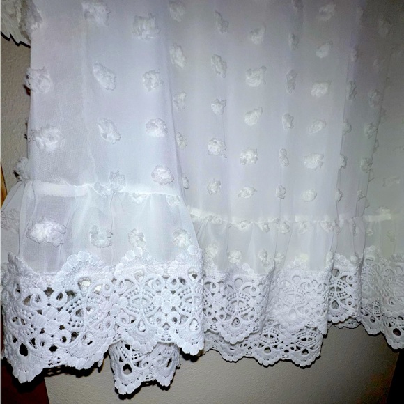 SHEIN Swiss Dot Lace Trim-Shirred Cuff Dress. - Picture 9 of 12